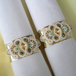 Napkin rings with  soutache