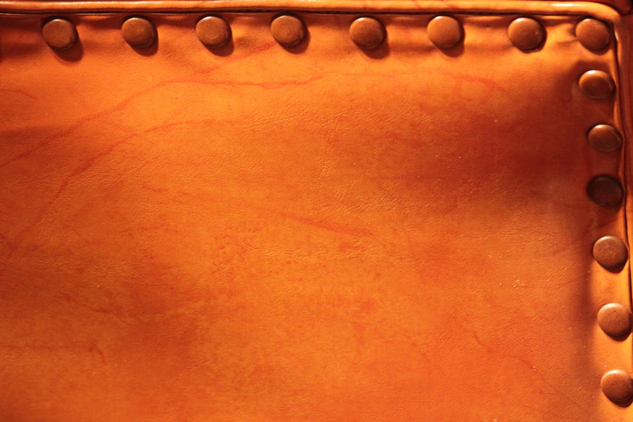 00002 - Tacked Corner Leather Couch