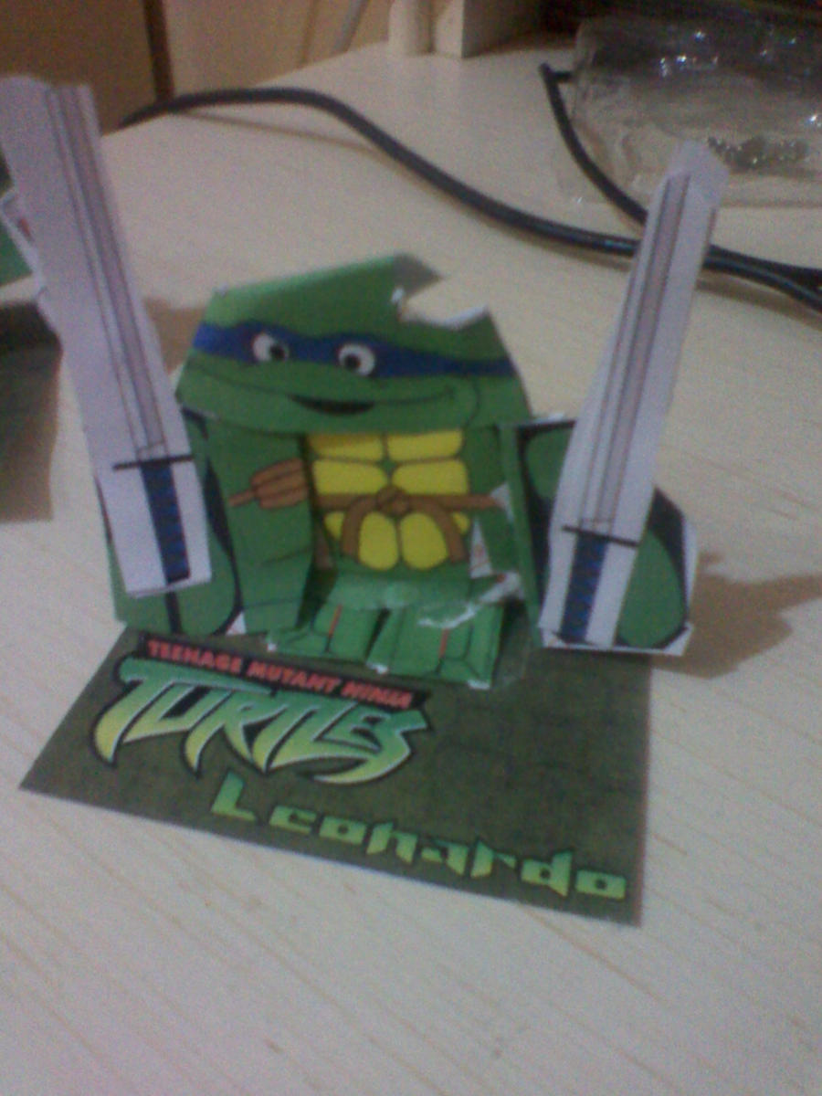 TMNT Leonardo Paper Model