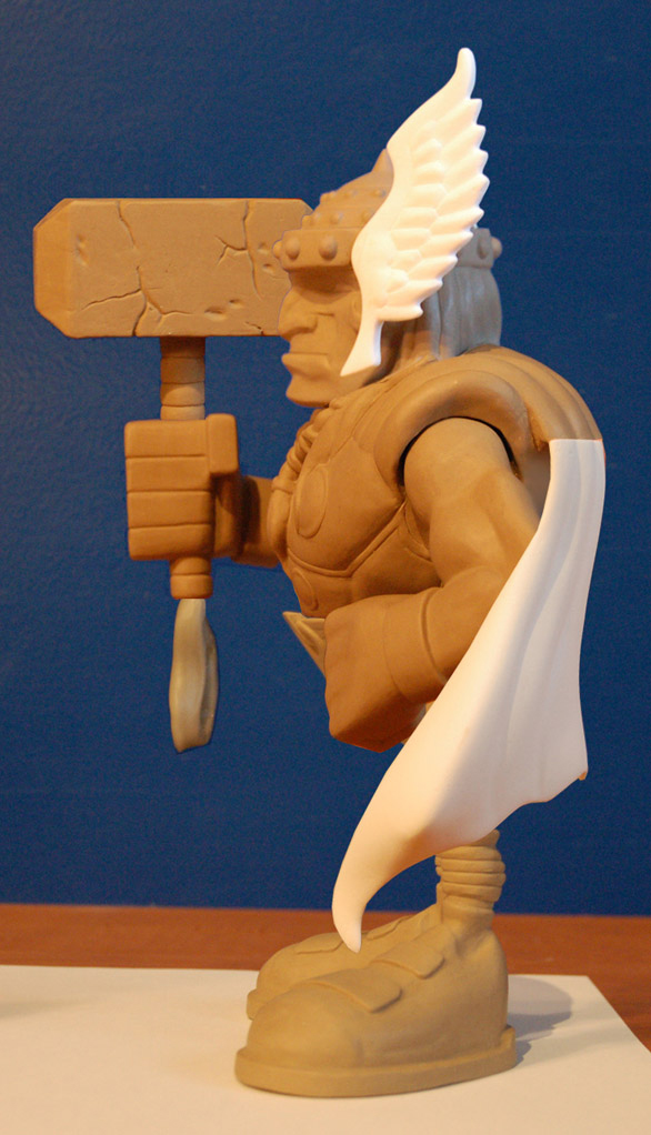 Step 5 Thor Clay Statue L side