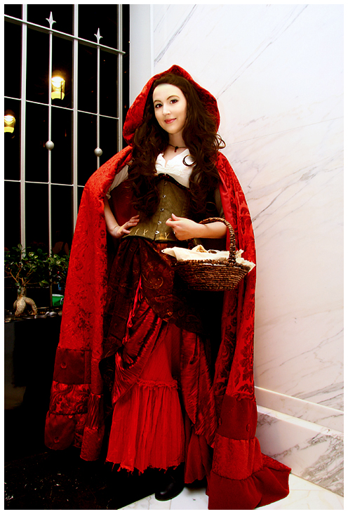 Red Riding Hood (Cosplay) - Red Riding Hood (Character)