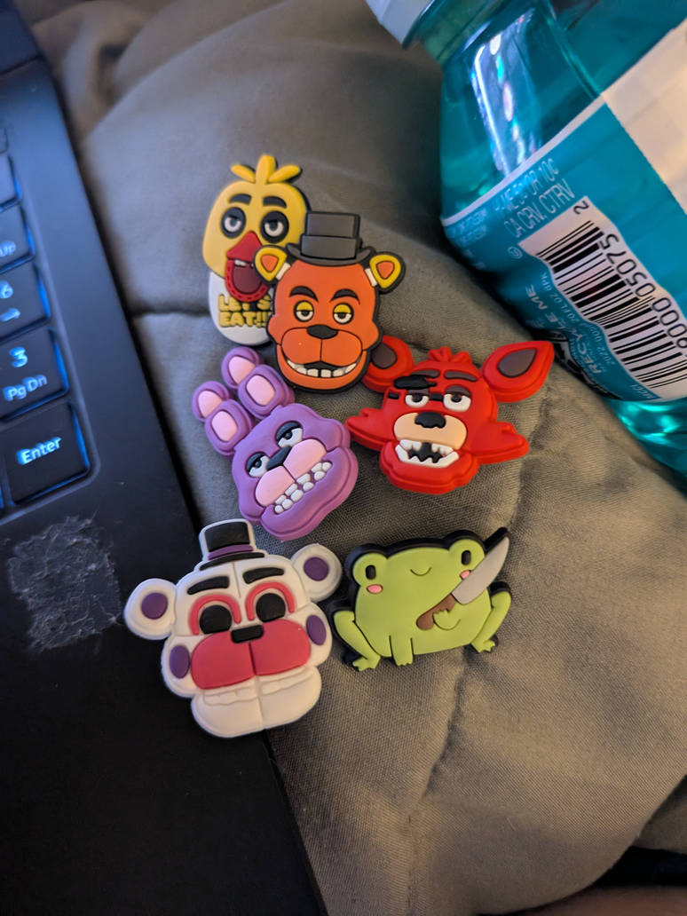 Croc charms by madz98 on DeviantArt