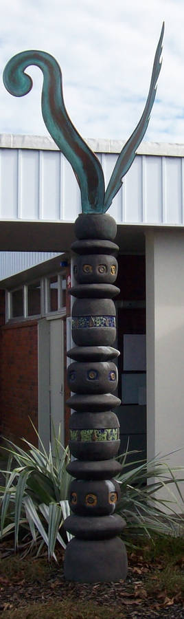 Kuro scuplture