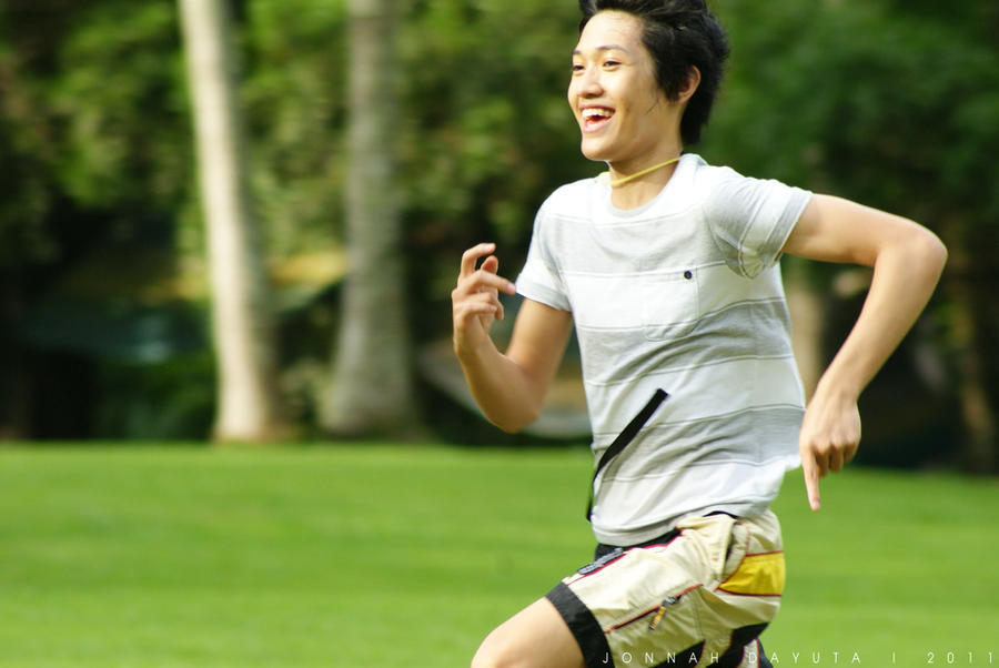 Running Around Smiling Run smiling by sisypheandreamer on DeviantArt