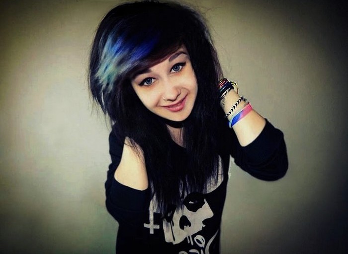 me blue hair cute