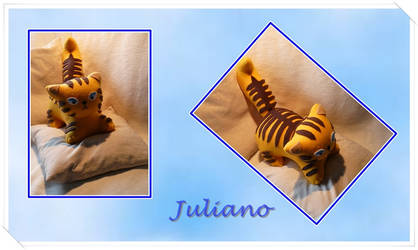 Juliano Plush by Plushbox