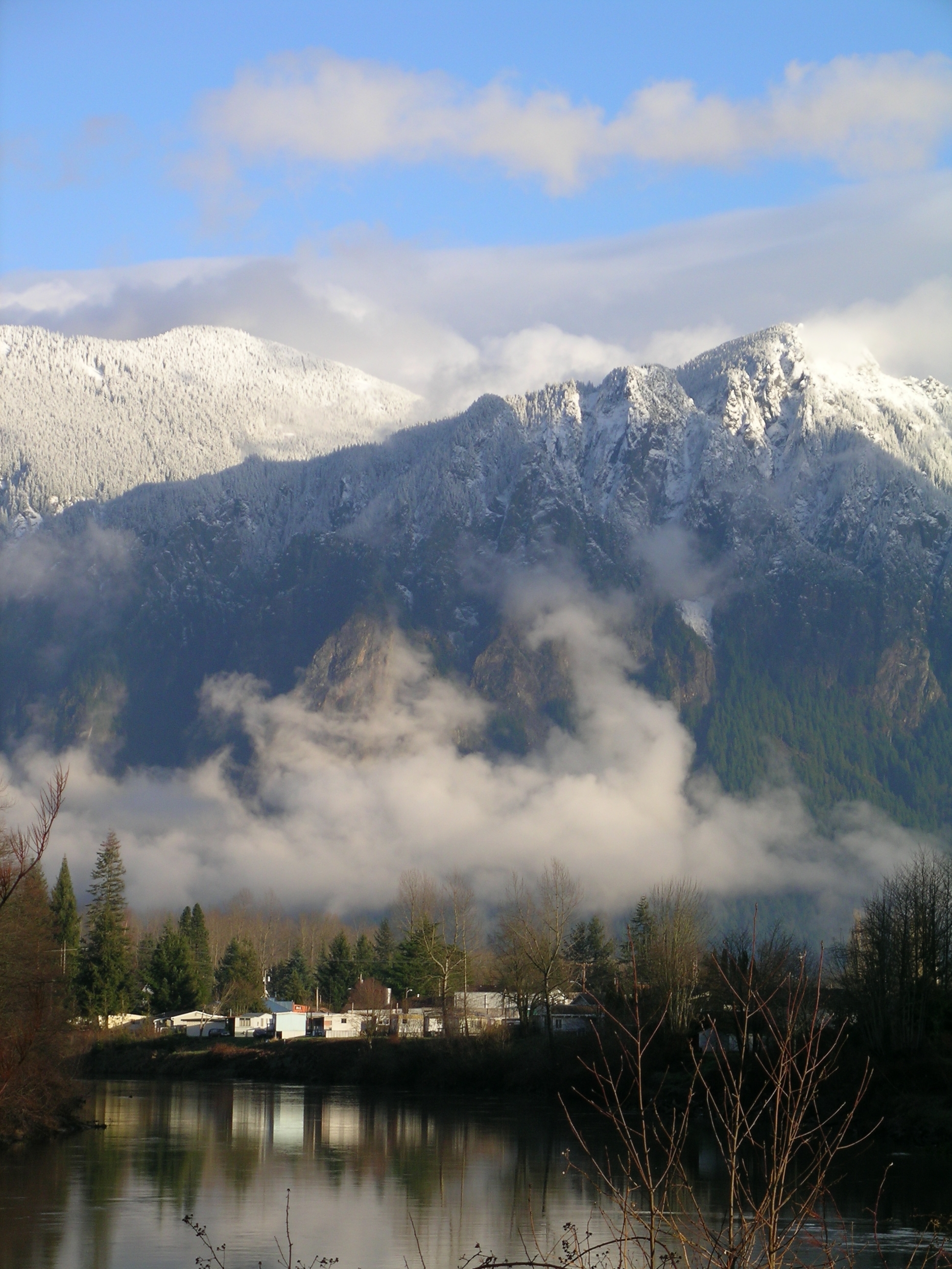 Snoqualmie River Below Mt. Si