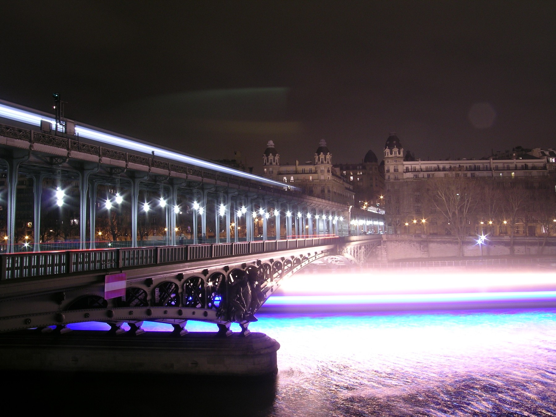 Six over the Seine - Again