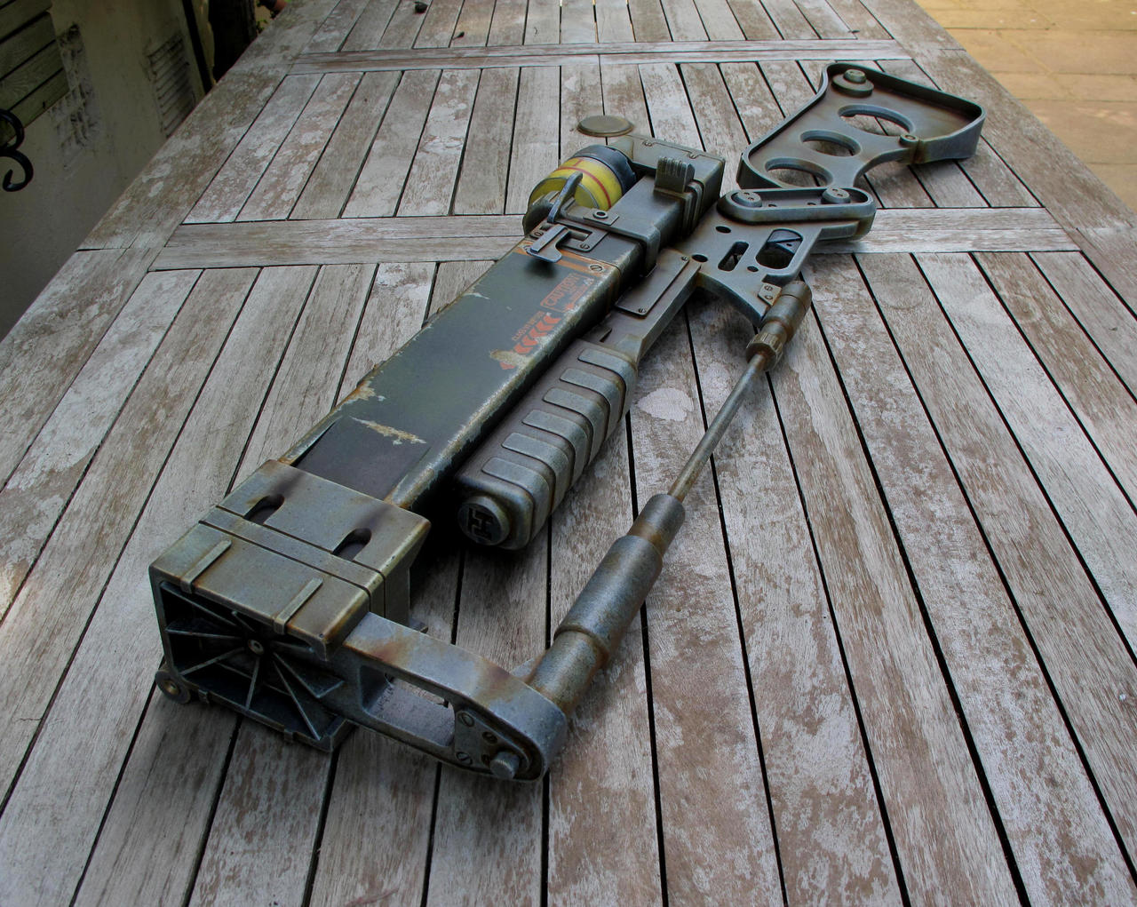 Fallout Fan Rifles Laser Fallout 3 AER9 Laser Rifle by Thomasotom on DeviantArt