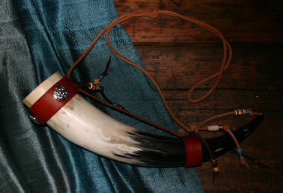 Drinking Horn 1 - by Laerad