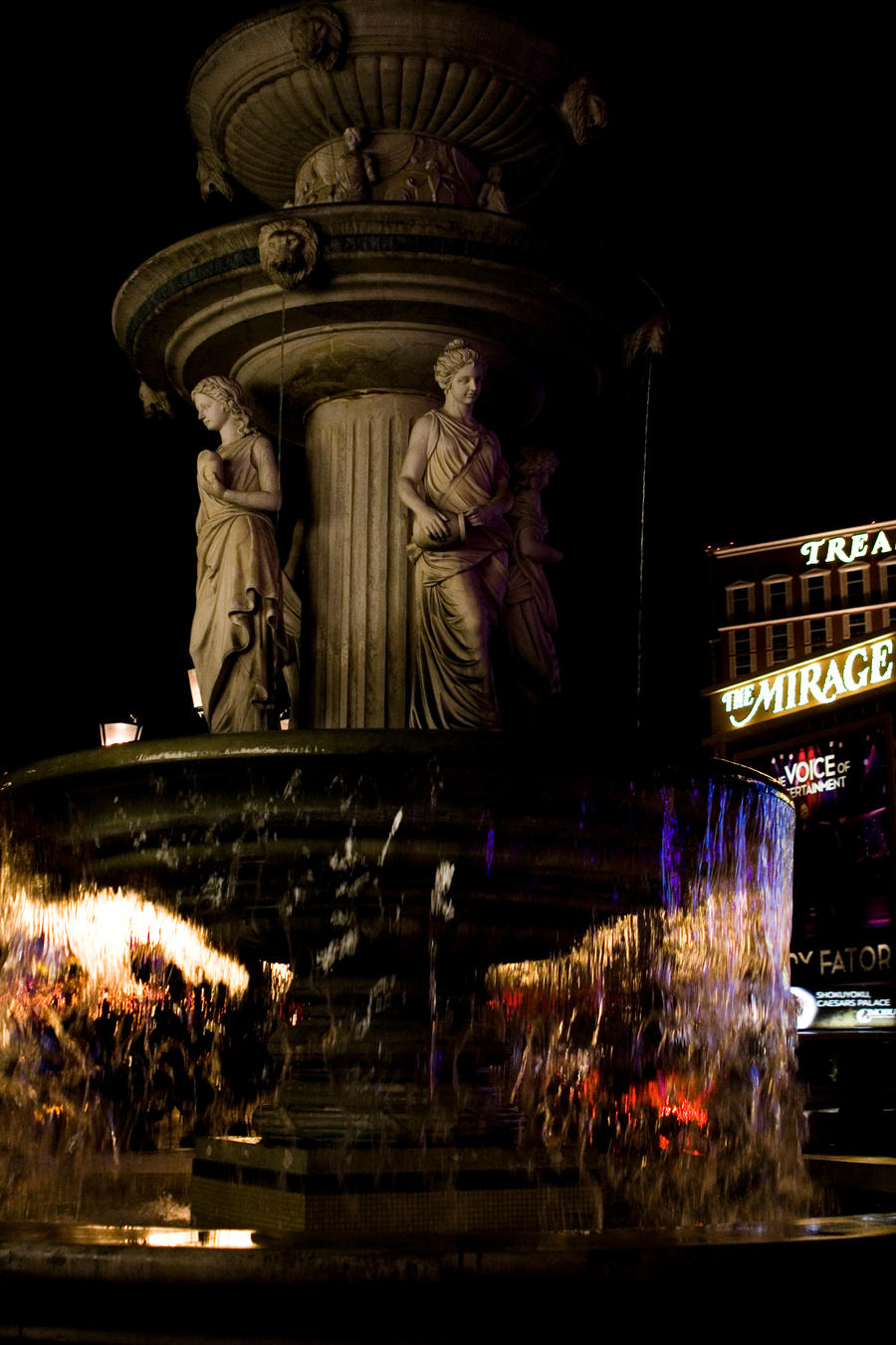 Three Statue Fountain