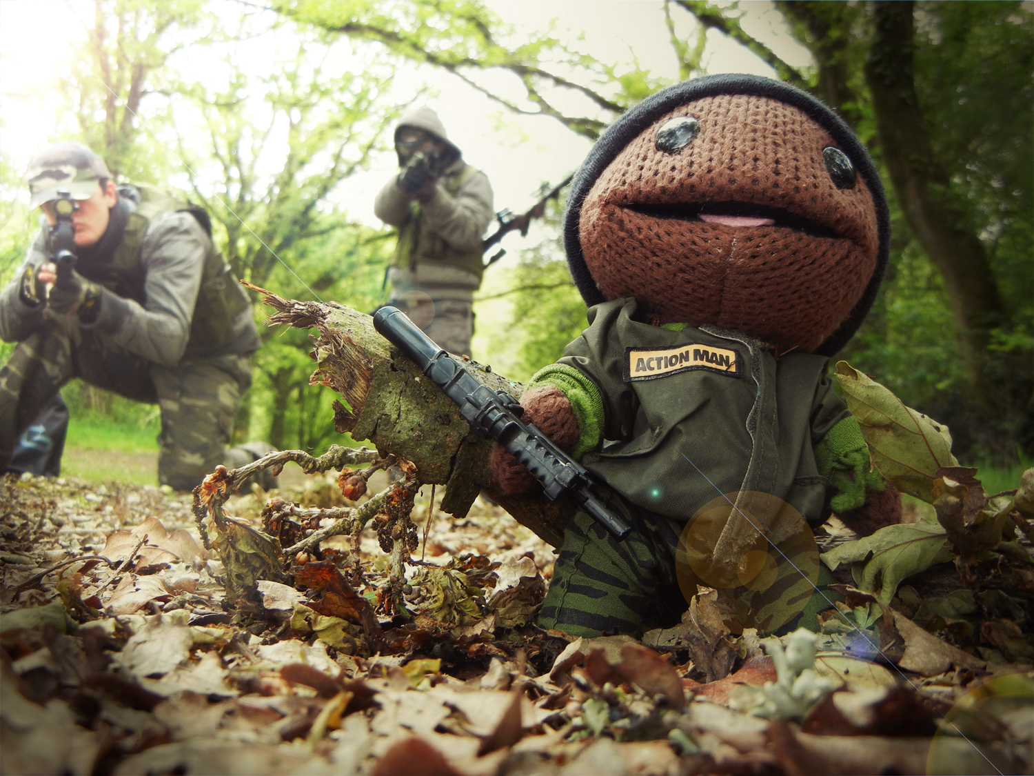 Behind you Sackboy Oo