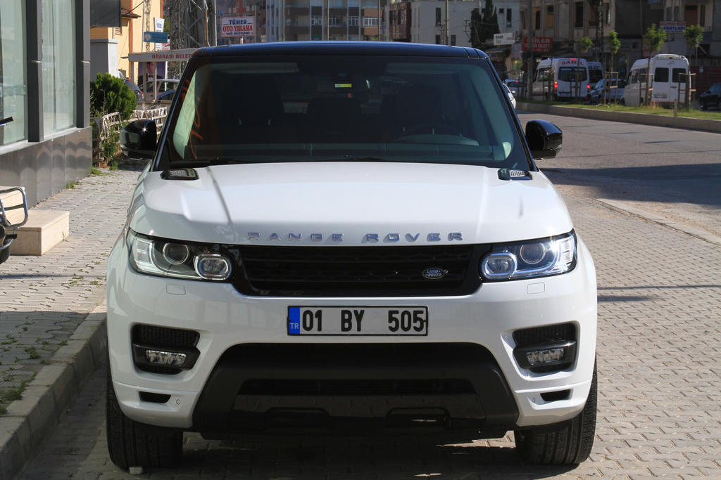 Land Rover Range Rover - Normal Verison by ErdemDeniz on DeviantArt