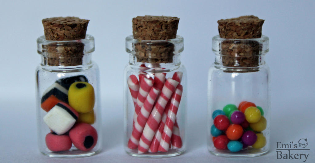 Miniature bottles with sweets