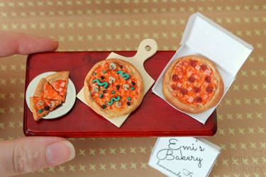 Miniature pizza