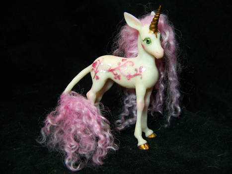 'Dream' unicorn pony 18