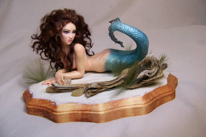 Mira: ooak mermaid