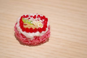 strawberry fruitcake miniature