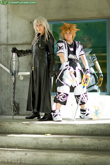 KH2cos: I'll watch your back