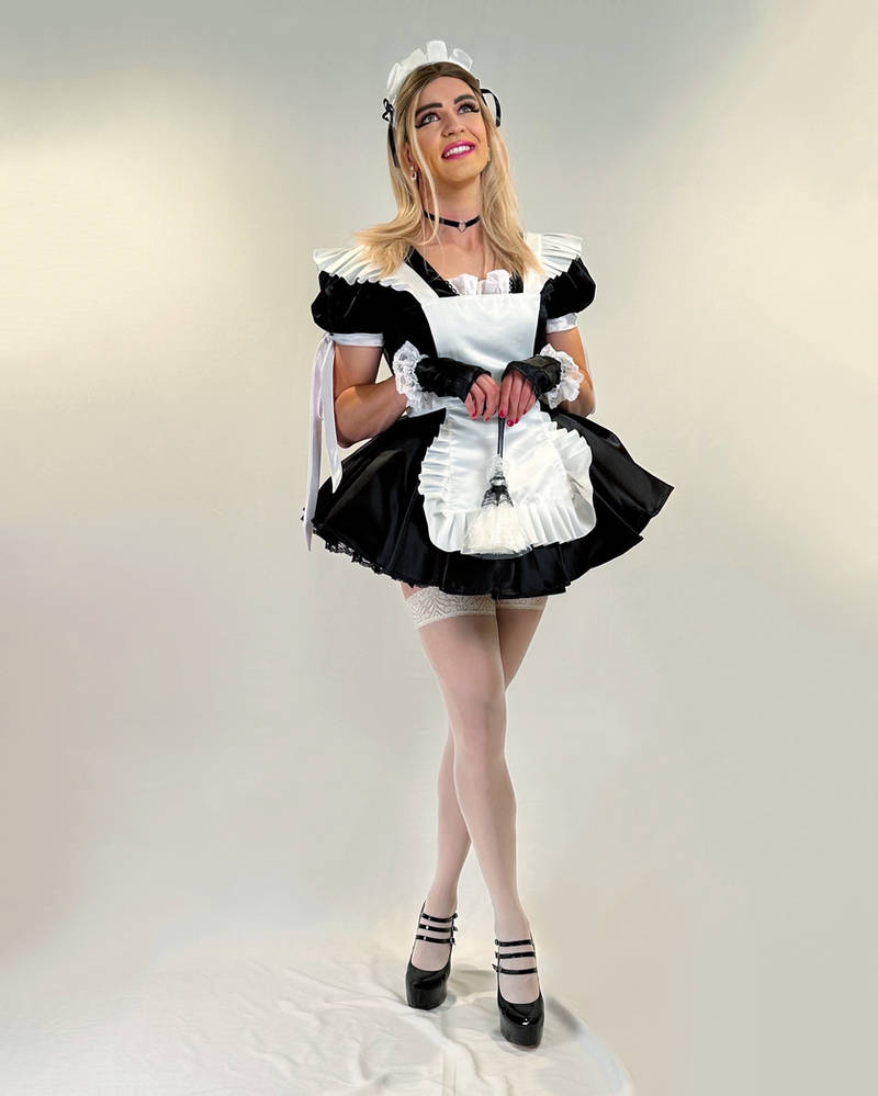 Mizuki Cosplay Maid By PenelopePennyRose On DeviantArt mizuki-cosplay-maid-by-penelopepennyrose-on-deviantart