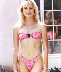 Smith courtney bikini thorne 23+ Pictures