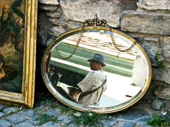 Man in the mirrror