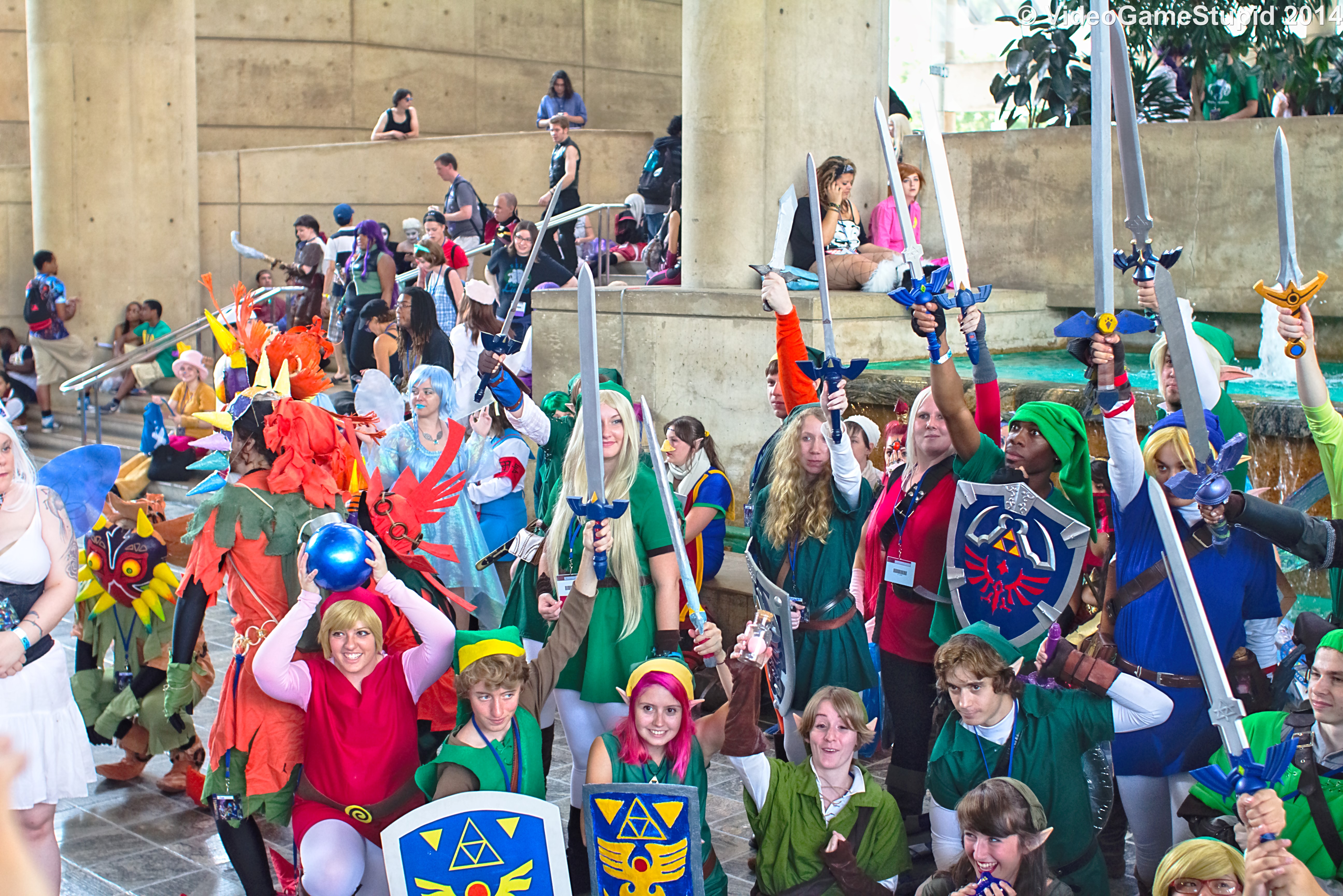 Otakon 2014 - Legend of Zelda Photoshoot 11