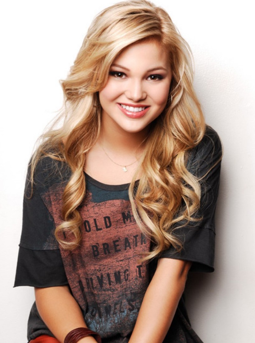 Olivia Holt Alexander 6.