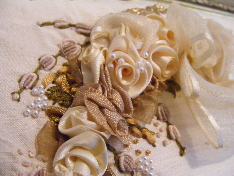 RIBBON EMBROIDERY: Wreath Detail 3