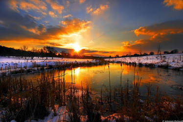 A cold sunset by JoInnovate