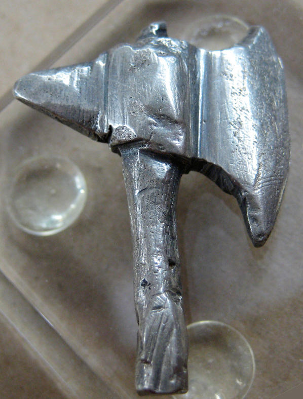 Orcish War Axe by gadren on DeviantArt