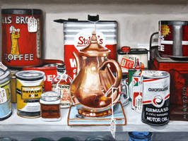 Teapot with Antiques