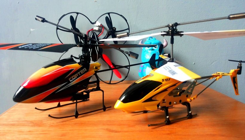 WL V911 heli, Syma S107G, Hubsan X4 (back)