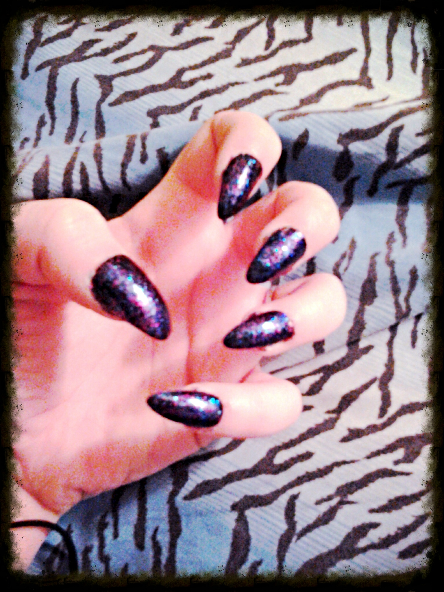 Magnetic Black Nail Design