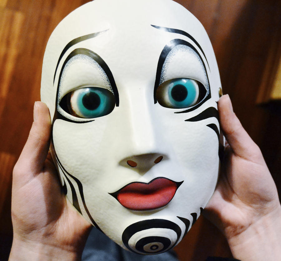 Сколько время в маске. Цирк дю солей маска. Маска цирк. Маска Cirque du Soleil "Kooza" 20х16 см. Цифровой цирк маска комедии.
