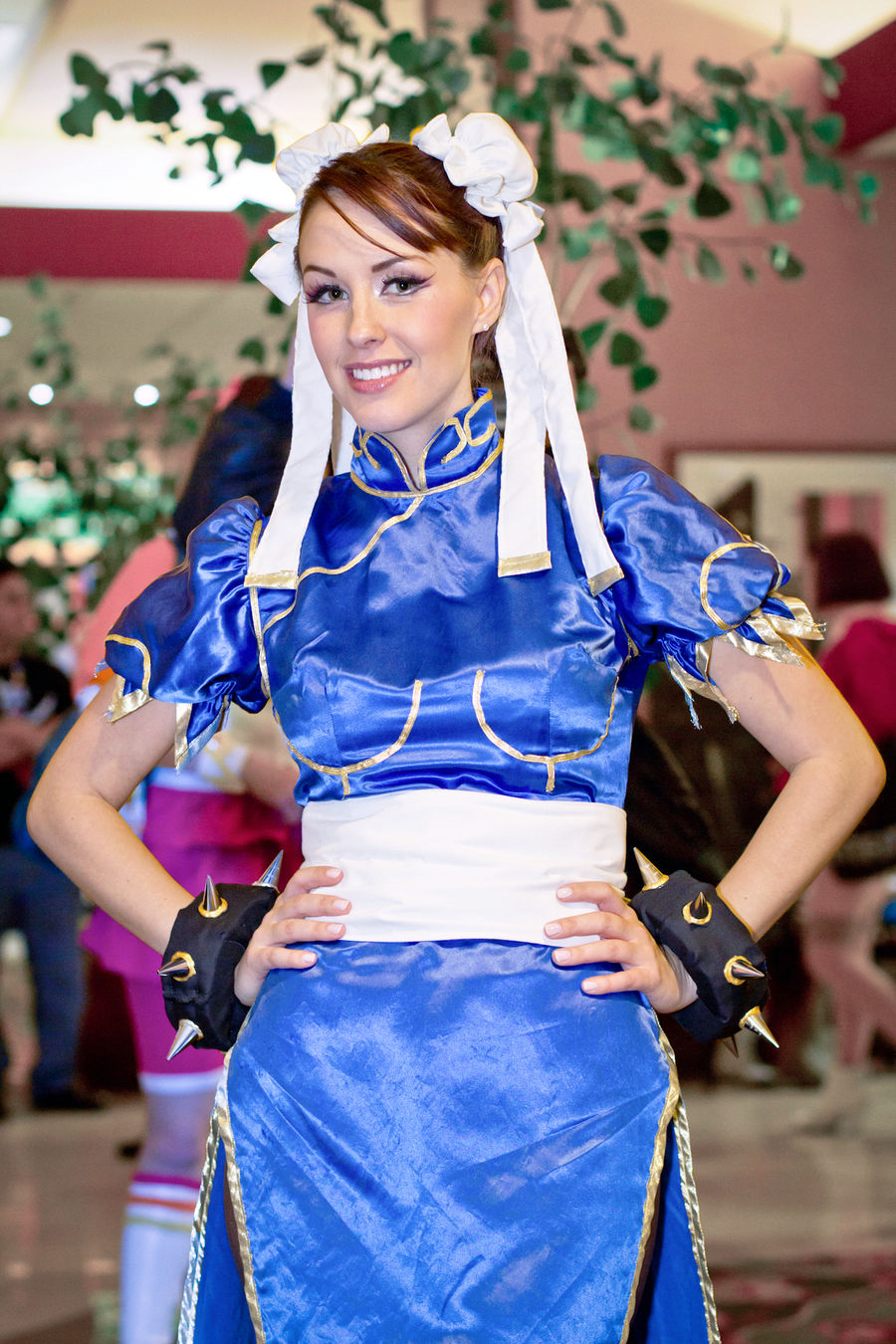 Chun Li Cos Chun-Li Cosplayer by jamestheawesomepeach on DeviantArt