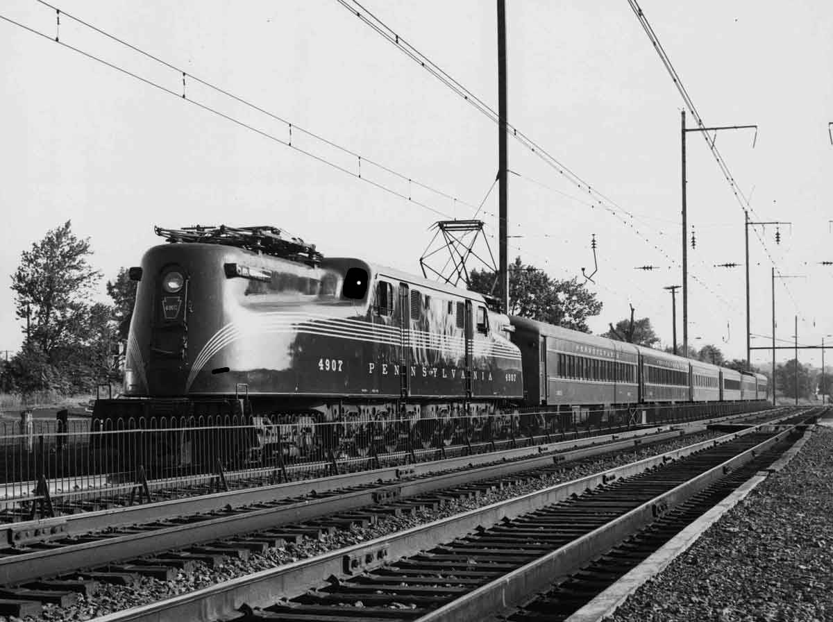 Vintage electric streamlined GG1 passing by