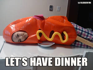 Hot Dog Dara 2NE1 - Macro