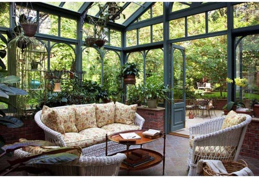 Conservatory Greenhouse: Enthusiasts Guide