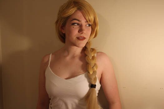 Helga Closet Cosplay