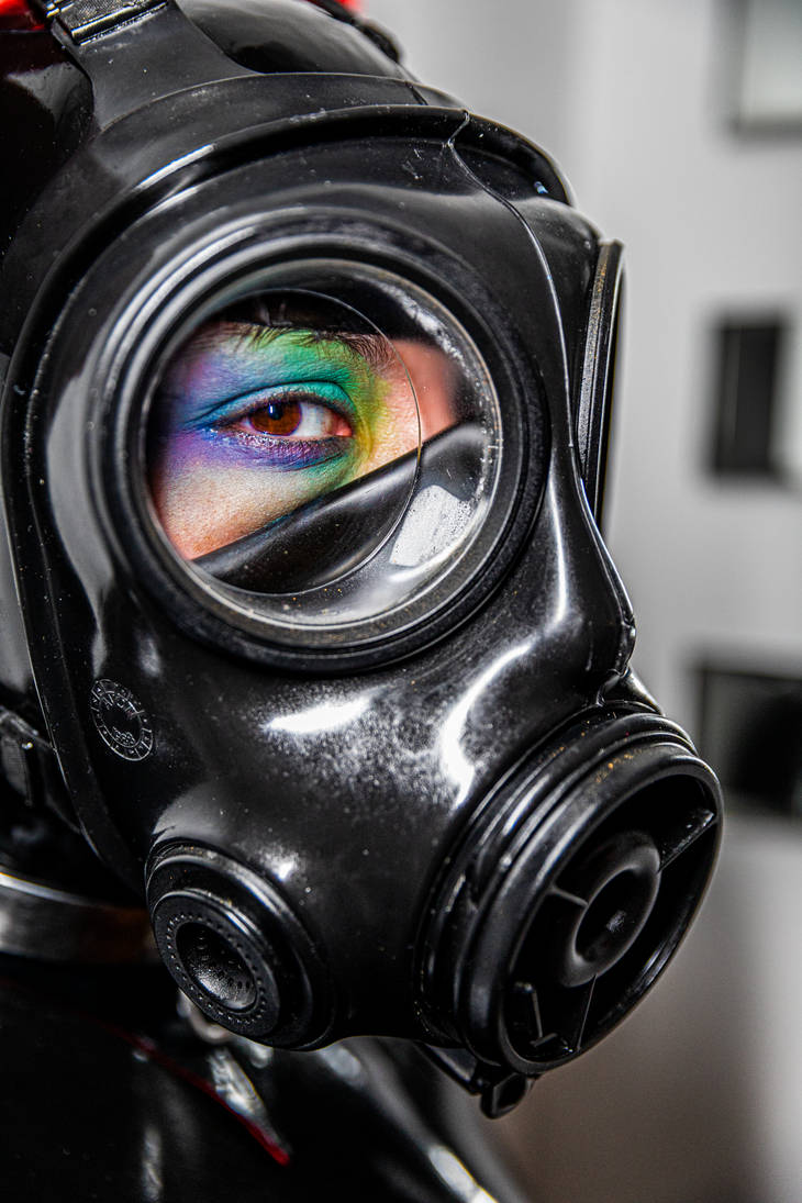 Gas Mask Heavy Rubber III by RubberGeek on DeviantArt