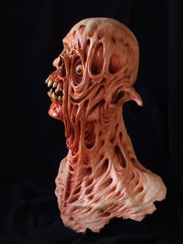 Twisted - sculpture: side view