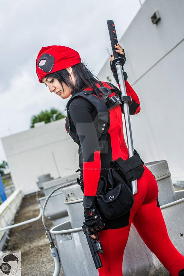 Cosplaying Deadpool Deadpool Cosplay by Deadp00lMctac0 on DeviantArt