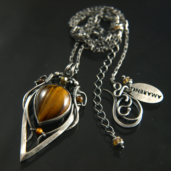 Variee tigers eye