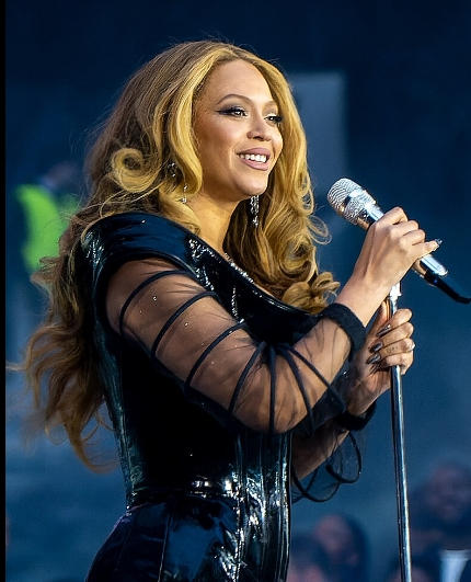 Beyonce by shambr on DeviantArt