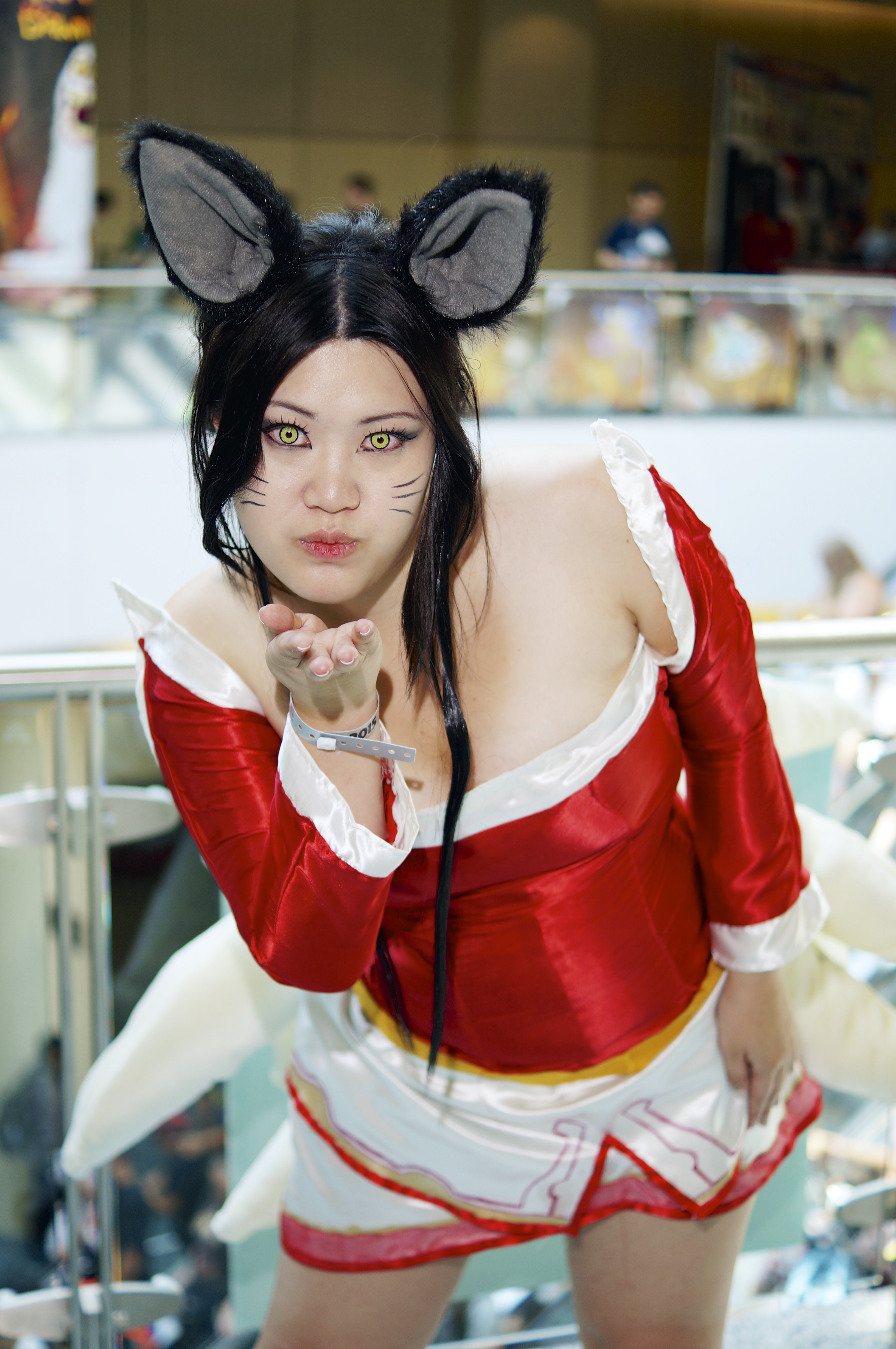 Classic Ahri Fan Expo 2015 Hallway Shot #04