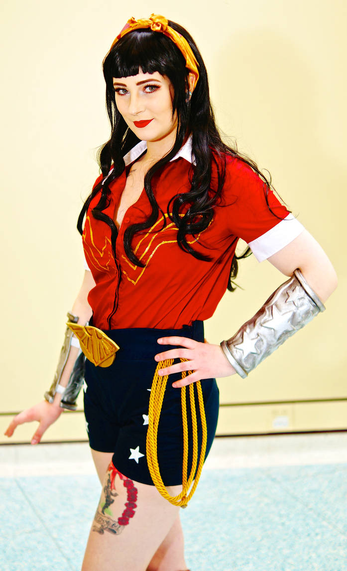 Bomb Shell Wonder Woman Hall MTCC/MTAC2016 #01 by Lightning--Baron