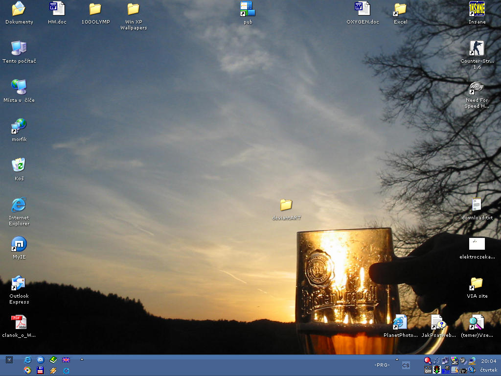 Windows desktop screenshots by LuckyLuque on DeviantArt