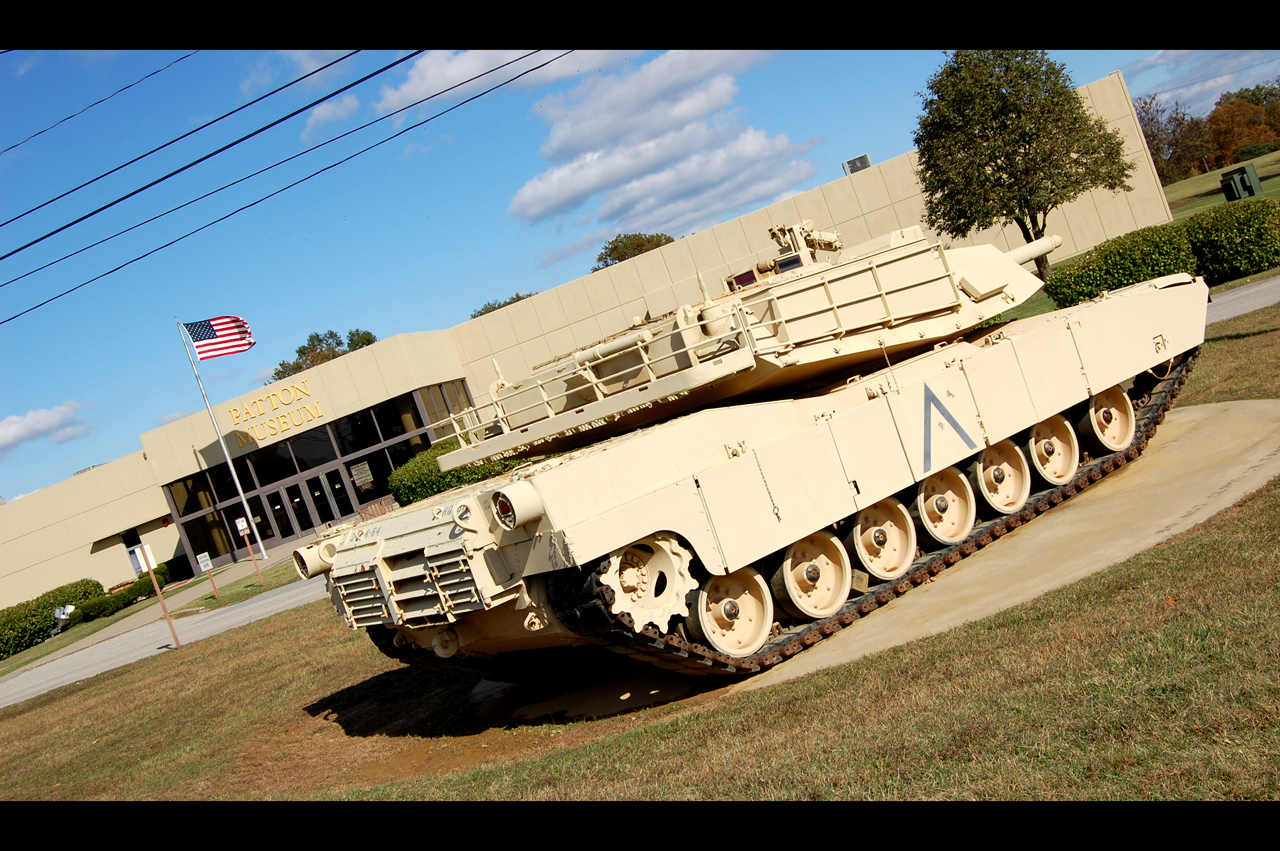 M1A2 Abrams - 1