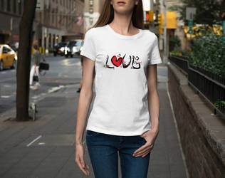 Love T-Shirt